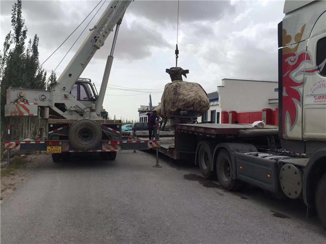 单县狭窄场地（如小区、车间）适合用哪种吊车？